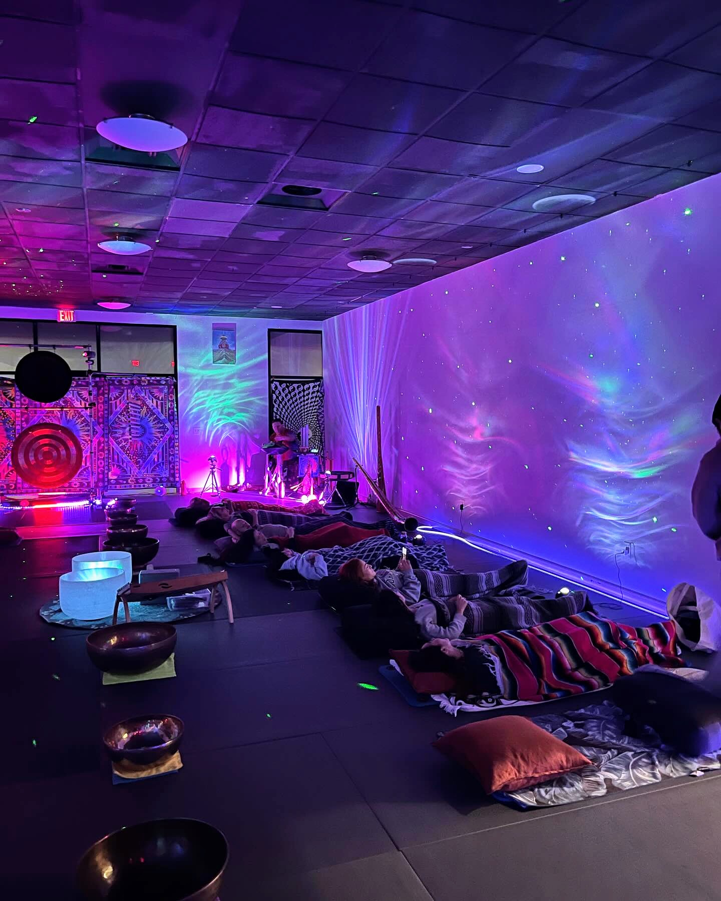 It’s first Friday: Swirl Of Sound will be at Palomar UUF November 1st